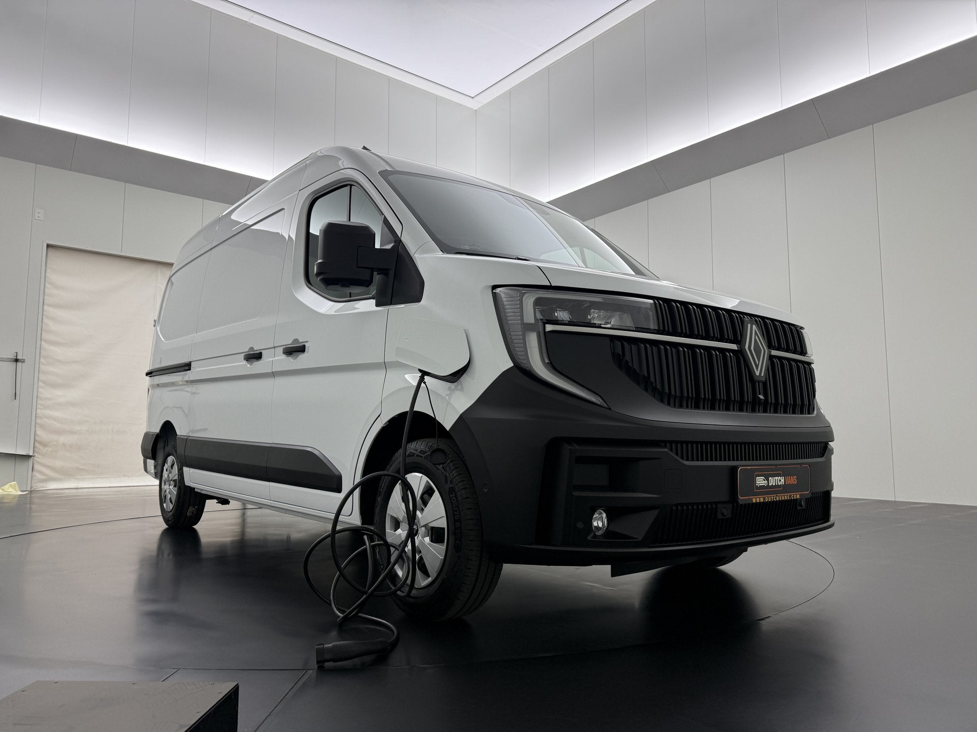 Renault Master E-Tech 87Kwh L2H2 | Zeer Compleet ! | Direct, Automaat, Gebruikt, Android Auto, Renault