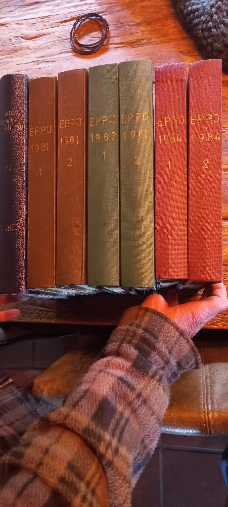 ingebonden stripboeken, Complete serie of reeks, Ophalen of Verzenden, Gelezen, Diverse auteurs
