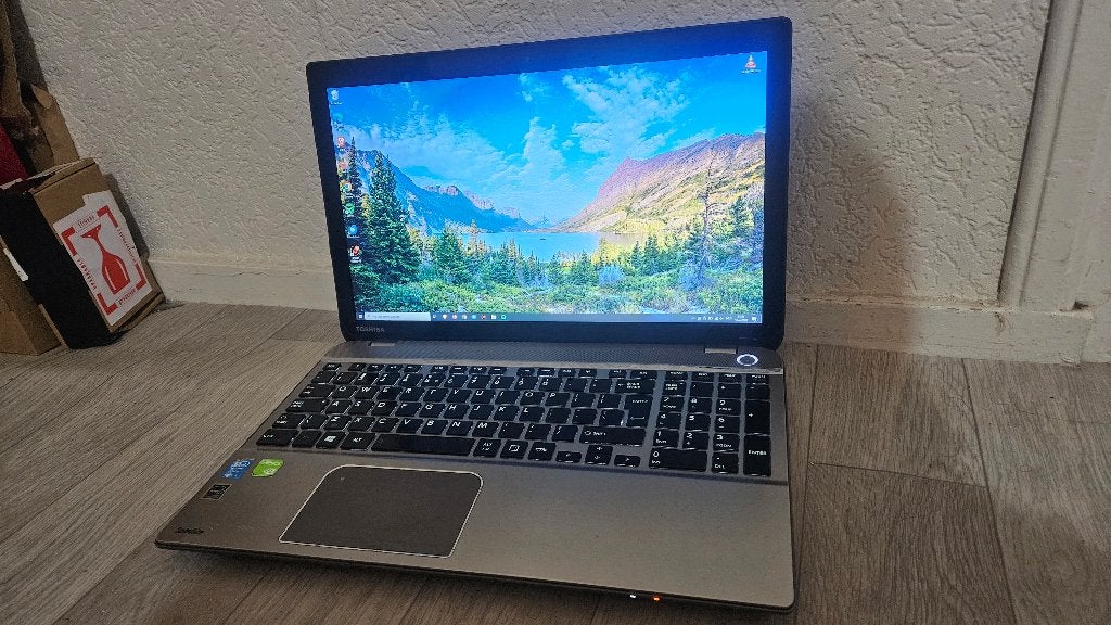 Toshiba P50 | Core i7 | 8G | 120G | Windows 10 ondersteunt, Ophalen, Gebruikt, 2 tot 3 Ghz, 8 GB