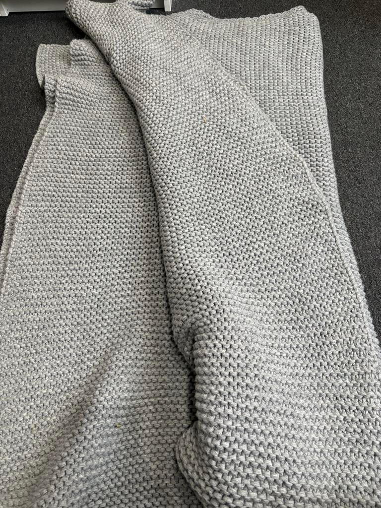 Grijs wollen deken, 80% wol, Made in Portugal, Huis en Inrichting, Woonaccessoires | Kussens, Ophalen, Gebruikt, Grijs, Rechthoekig