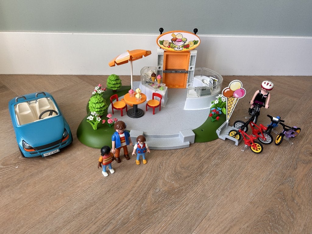 Playmobil City Life IJssalon 5644, Ophalen, Zo goed als nieuw, City life