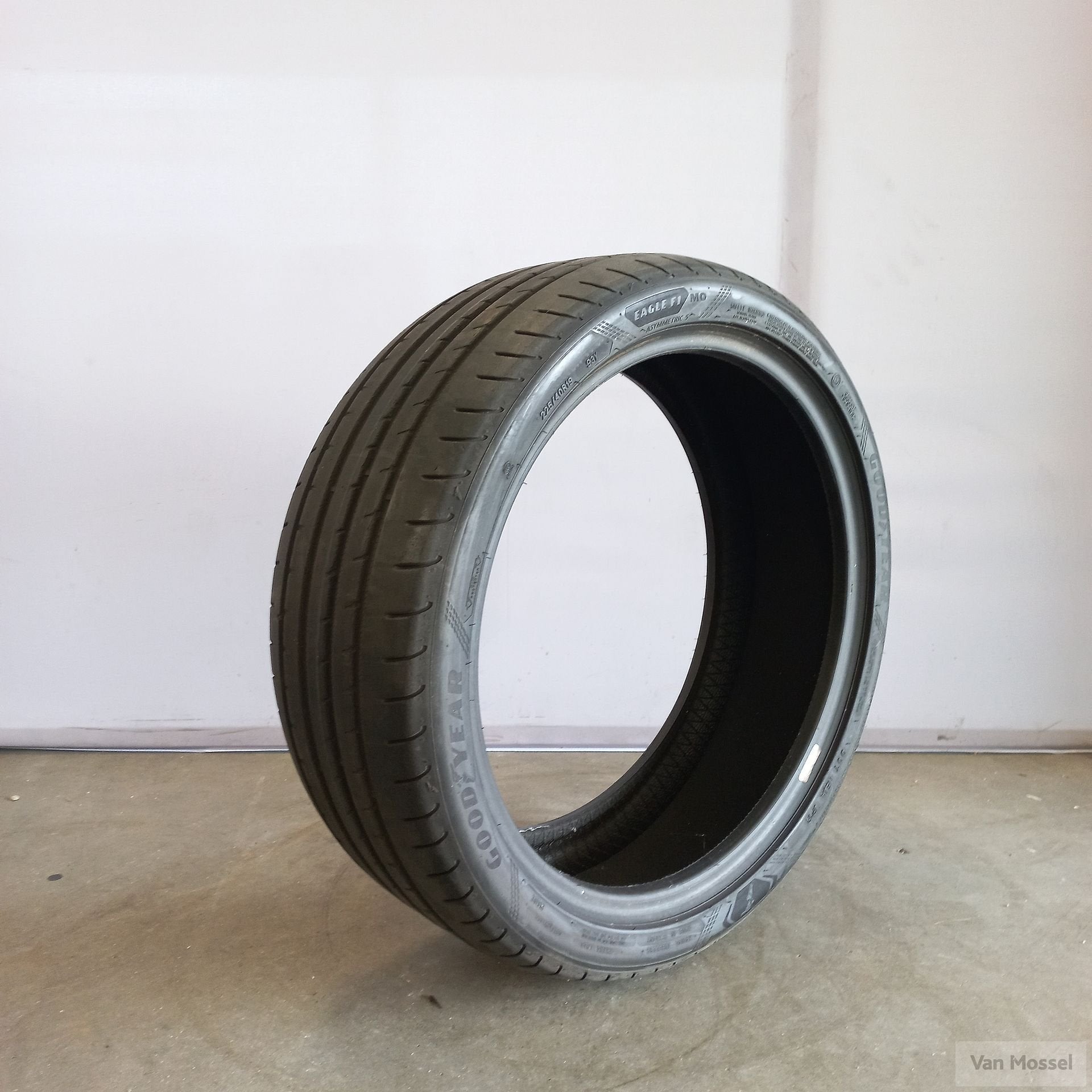 Goodyear Eagle F1 Asymmetric 5 225/40/R19 93Y