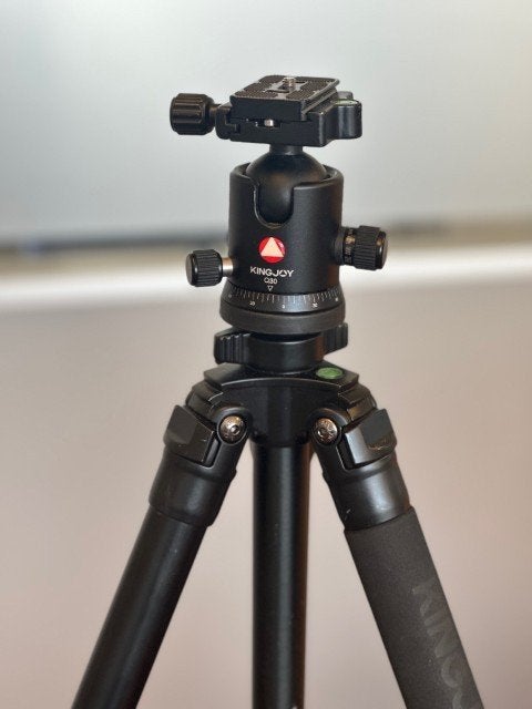 Kingjoy AK327 aluminium statief + Q30 balhoofd, Overige merken, Zo goed als nieuw, Kingjoy - Guangdong Kingjoy Technology Co., Ltd.