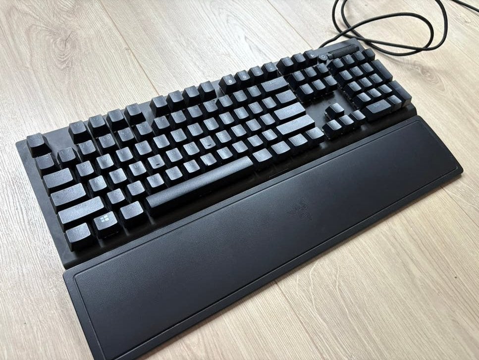 Razer Blackwidow v3 bedraad, Computers en Software, Toetsenborden, Ophalen of Verzenden, Zo goed als nieuw