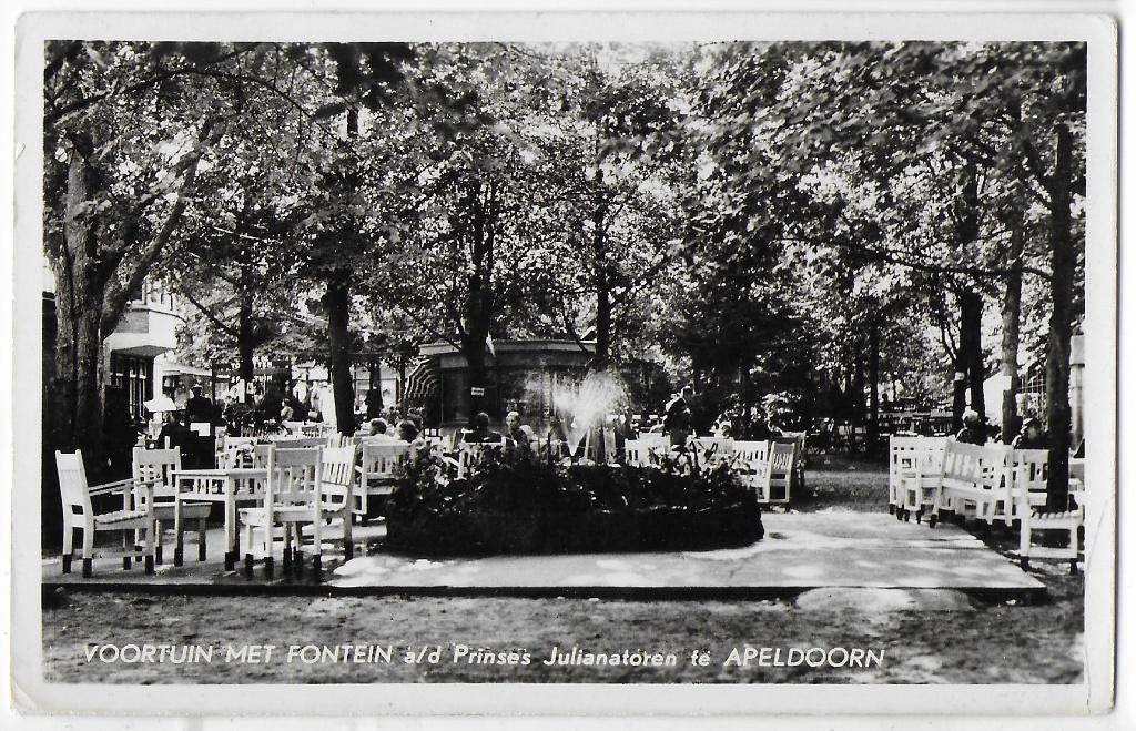 Apeldoorn voortuin julianatoren oude ansichtkaart B2221, Ophalen of Verzenden, 1960 tot 1980, Gelopen, Gelderland