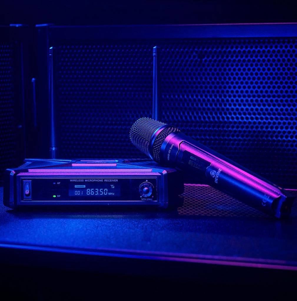 Devine WMD-50 Solo draadloos handheld systeem (863.5 MHz), Muziek en Instrumenten, Microfoons, Ophalen, Zo goed als nieuw, Zangmicrofoon
