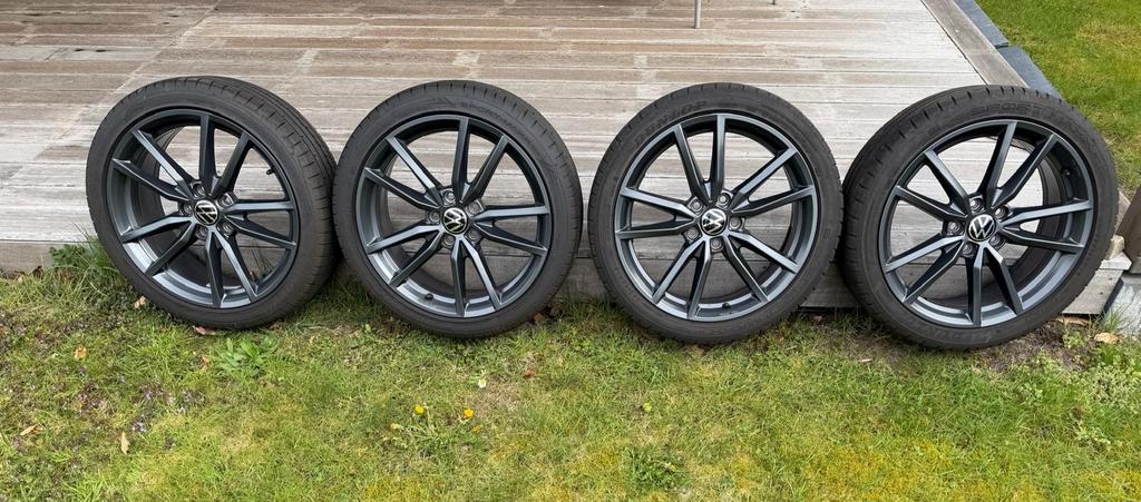 Originele VW Golf 18 inch Pretoria velgen, Ophalen, 18 inch, Gebruikt, Banden en Velgen