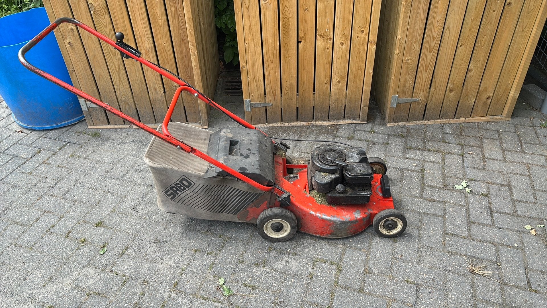 Sabo grasmaaier - Motor prima, hoogteregeling defect, Ophalen, Cirkelmaaier, Gebruikt, 40 t/m 49 cm