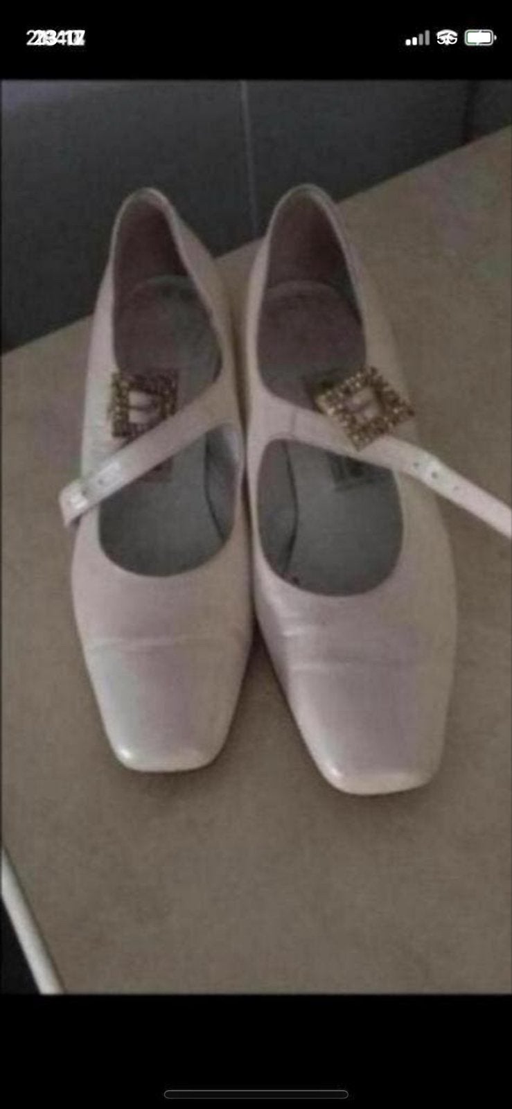 Elegante witte pumps met gesp maat 35, Kleding | Dames, Ophalen, Gedragen, Wit, Pumps