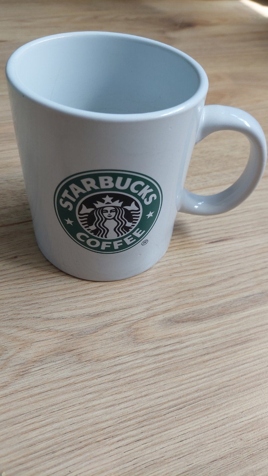 Starbucks grote beker, Huis en Inrichting, Keuken | Servies, Ophalen, Gebruikt, Overige stijlen, Kop(pen) en/of Schotel(s)