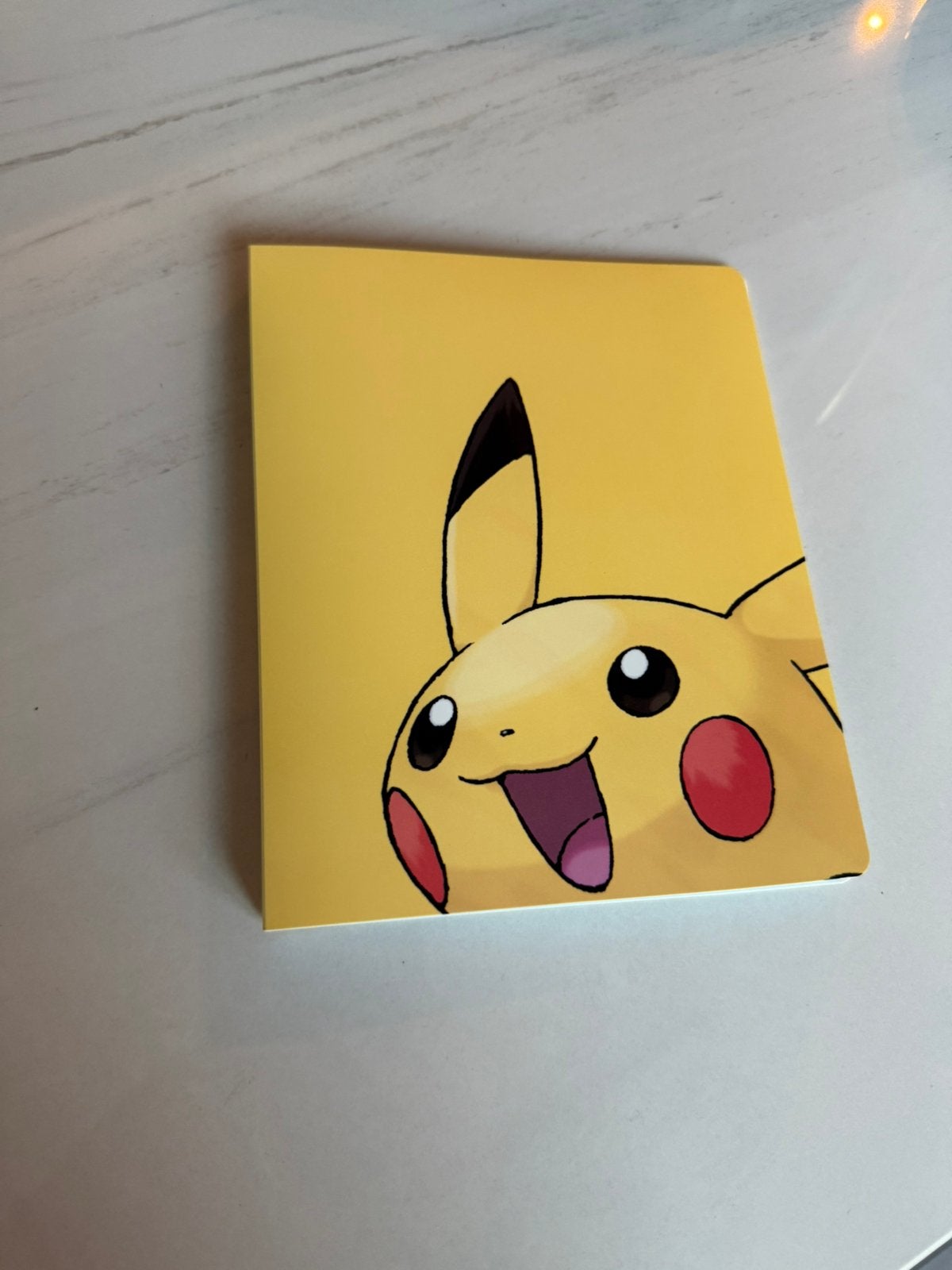Pokémon Pikachu Ultra PRO Verzamelmap / Binder ️, Ophalen of Verzenden, Nieuw