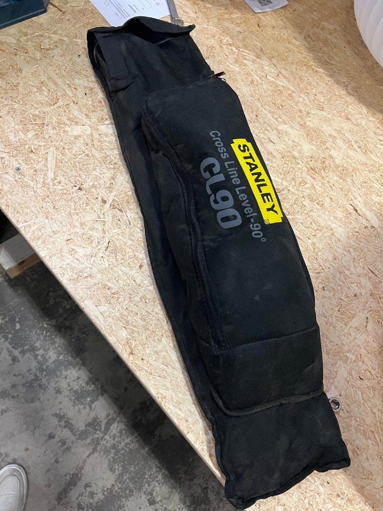 Stanley CL90 Kruislijnlaser 90–Zelfnivellerend + Opbergtas, Ophalen of Verzenden, Zo goed als nieuw, Overige meters