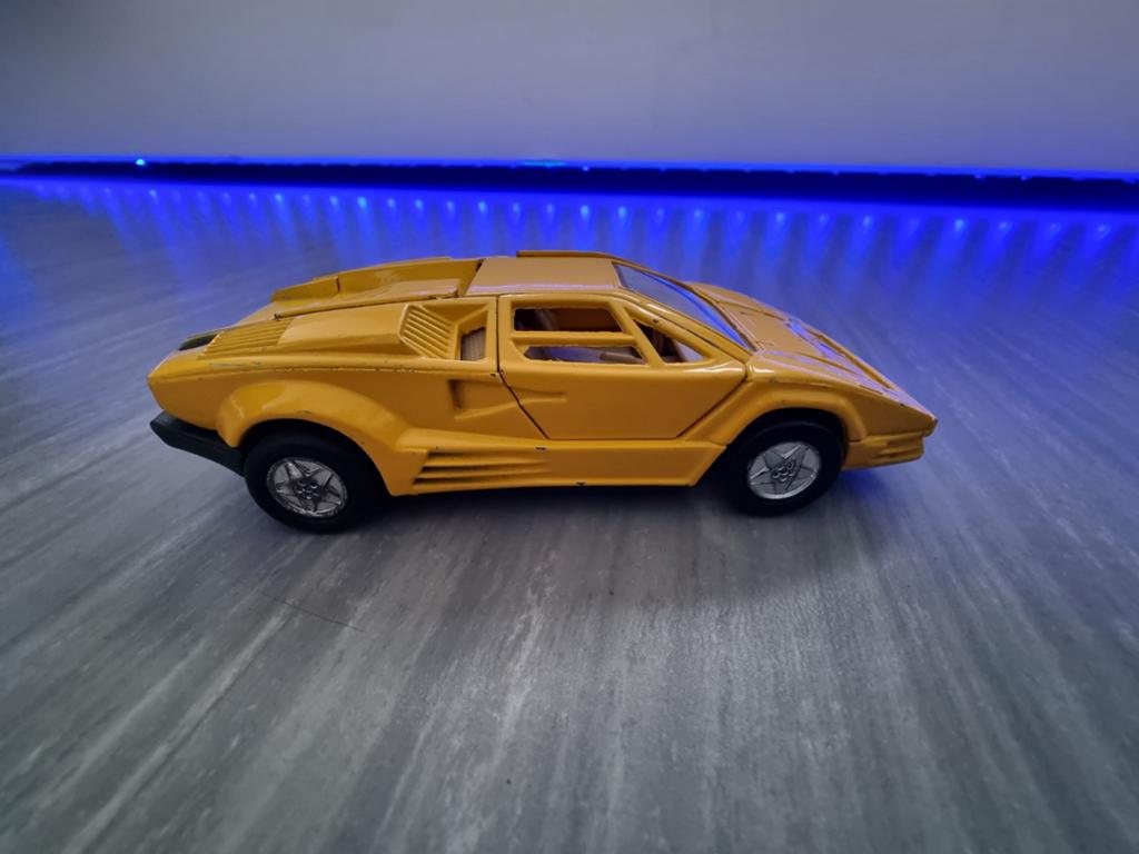 Schaalmodel Lamborghini Countach, Ophalen of Verzenden, Gebruikt, Auto