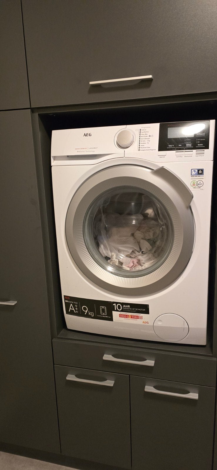 wasmachine aeg 6000 serie, Ophalen, Zo goed als nieuw, 85 tot 90 cm, 1200 tot 1600 toeren