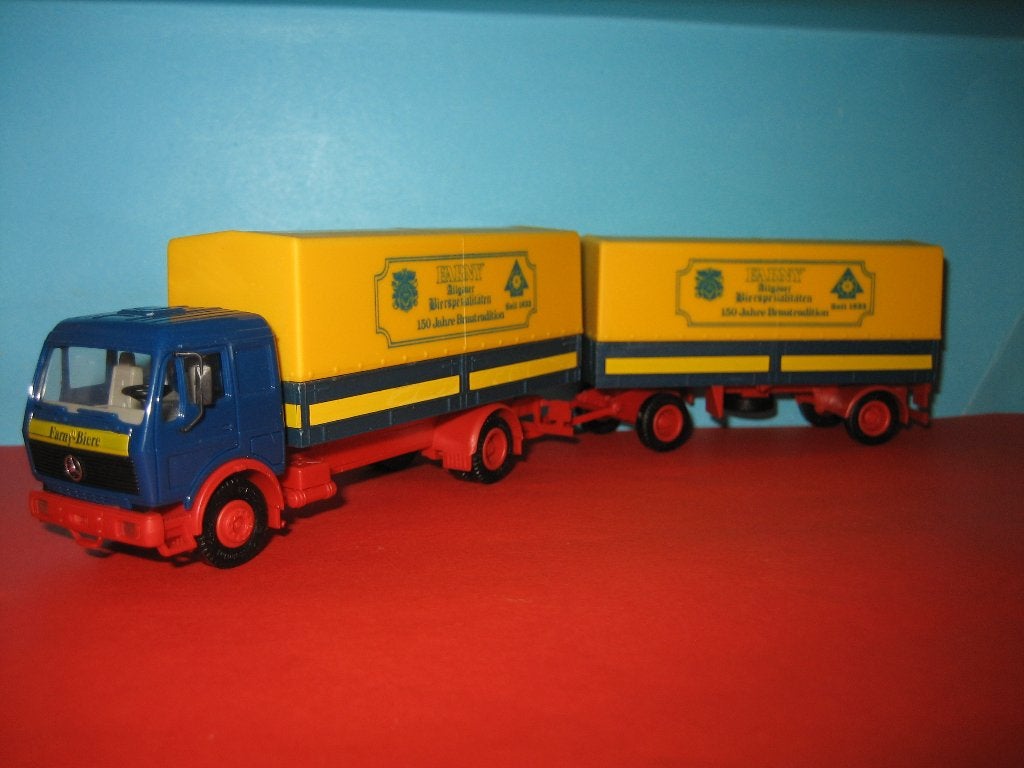 Farny-biere  MERCEDES combi  Herpa, Hobby en Vrije tijd, Modelauto's | 1:87, Ophalen of Verzenden, Zo goed als nieuw, Bus of Vrachtwagen