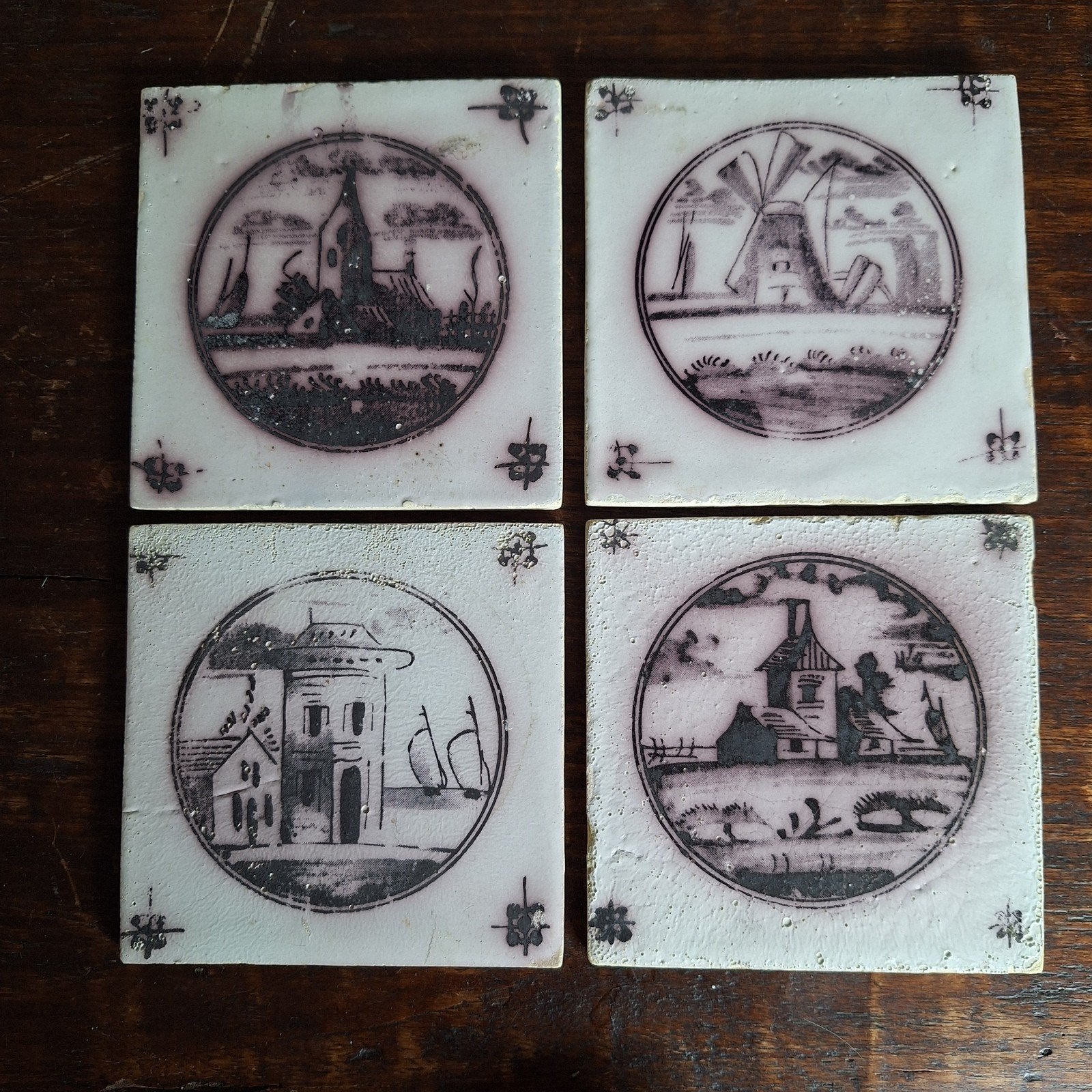 Set van 4 antieke Delftse tegels. Mangaan landschappen (Mol, Antiek en Kunst, Ophalen of Verzenden
