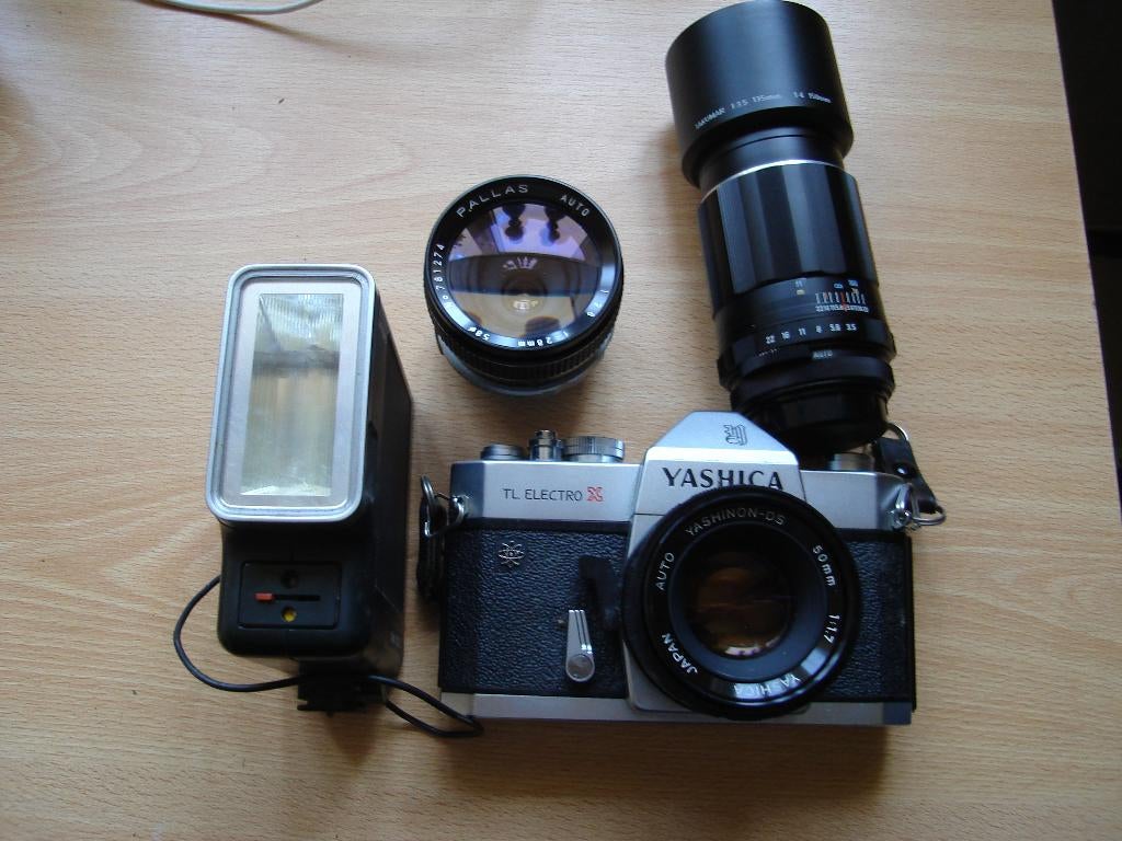 YASHICA TL ELECTRON+, Audio, Tv en Foto, Fotocamera's Analoog, Ophalen, Gebruikt, Spiegelreflex, Overige Merken