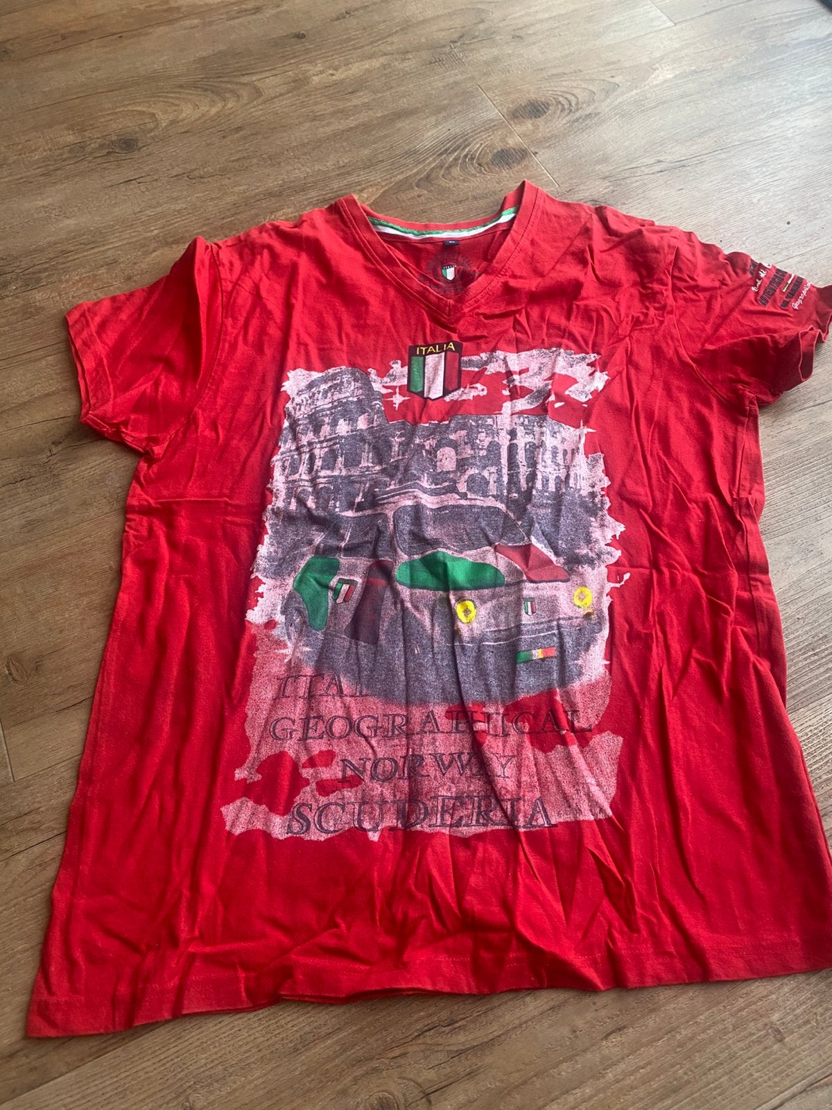 T shirt maat XL. Rood, Ophalen of Verzenden, Zo goed als nieuw, Maat 56/58 (XL), Rood