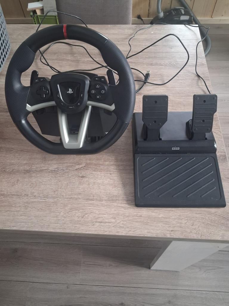 Hori gamingstuur met pedalen., Ophalen, Zo goed als nieuw, Controller
