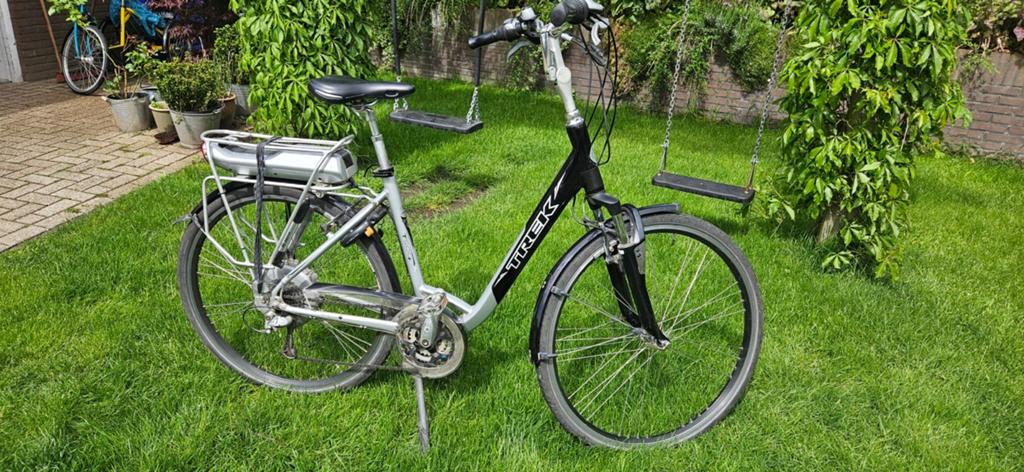 Trek elektrische fiets, damesmodel, Fietsen en Brommers, Elektrische fietsen, Gebruikt, 51 tot 55 cm, 30 tot 50 km per accu, Ophalen