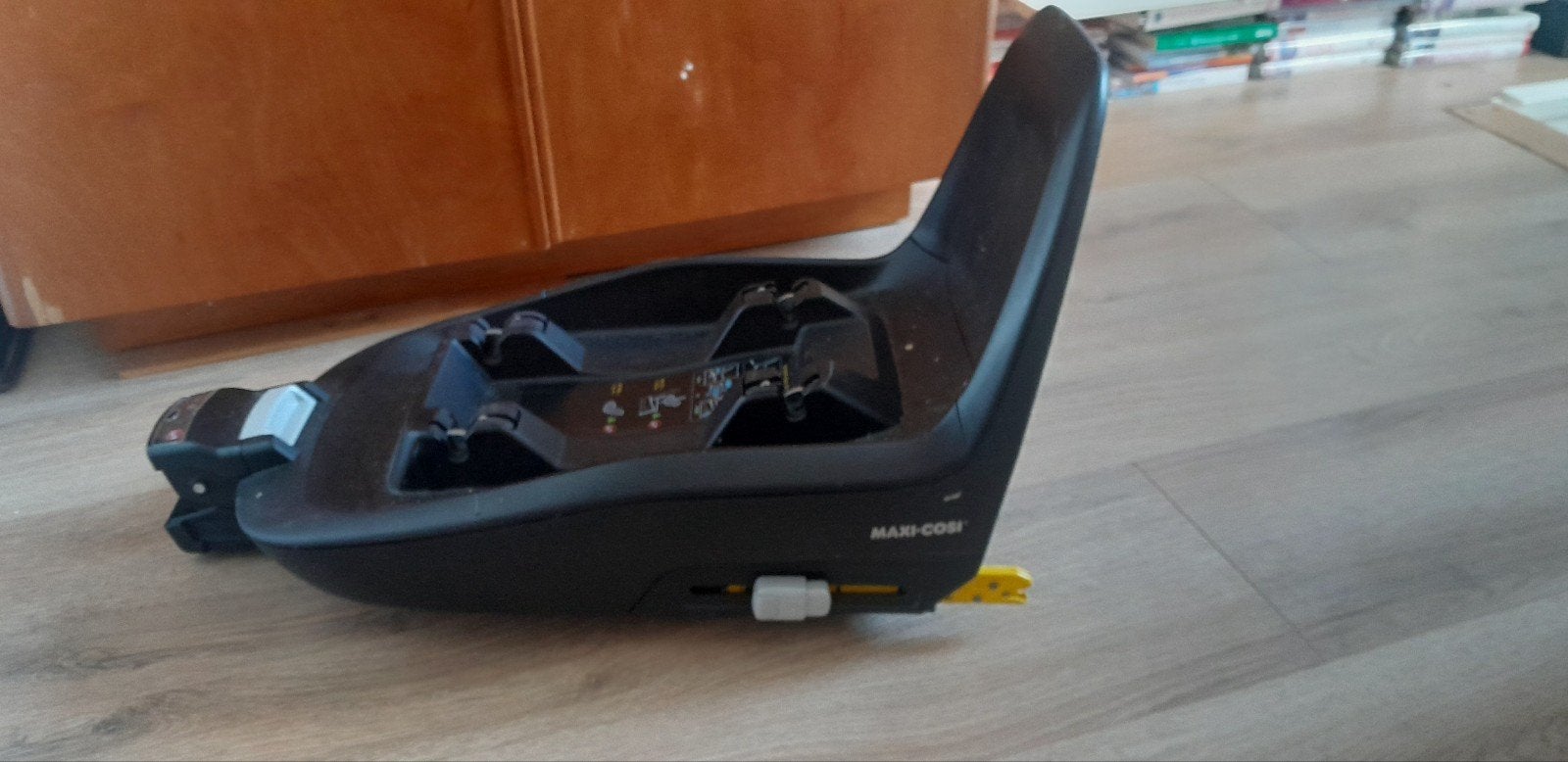 Maxi-Cosi FamilyFix One i-Size Isofix Base, Kinderen en Baby's, Autostoeltjes, Ophalen