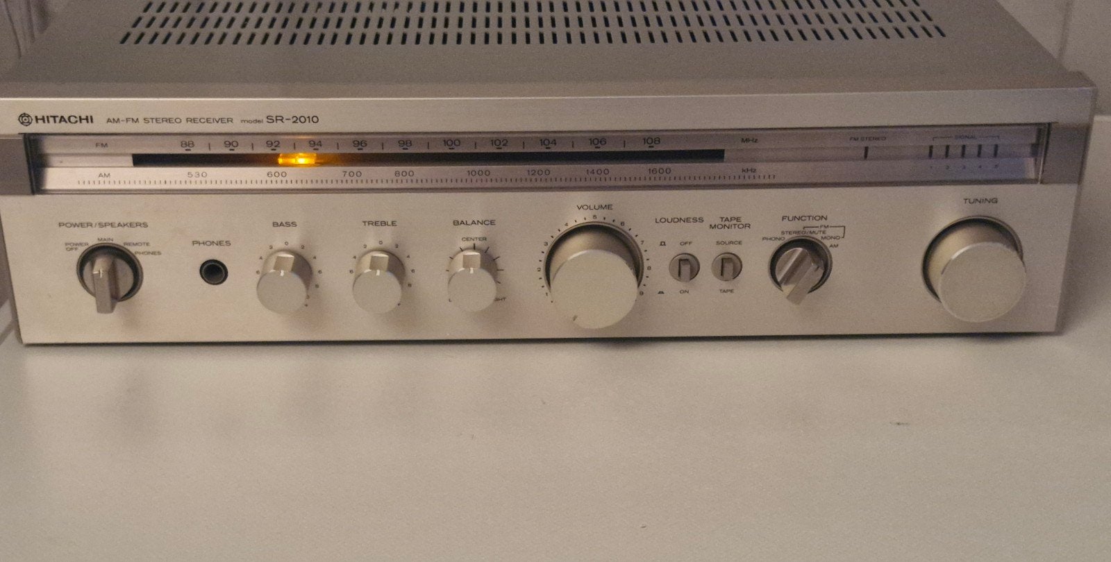 Hitachi SR-2010, Ophalen of Verzenden