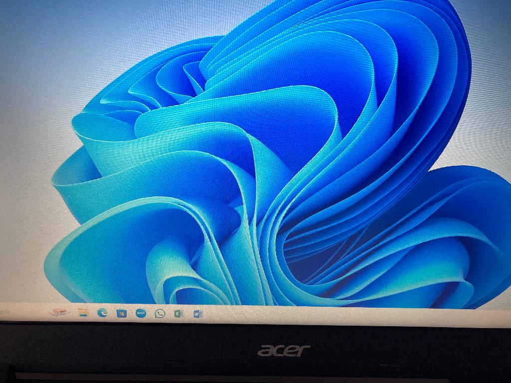 acer aspire- es1-572, Ophalen, 256 GB, 2 tot 3 Ghz, 15 inch