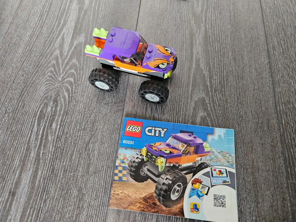 LEGO City Monstertruck 60251 met bouwinstructies, Ophalen, Gebruikt, Overige merken