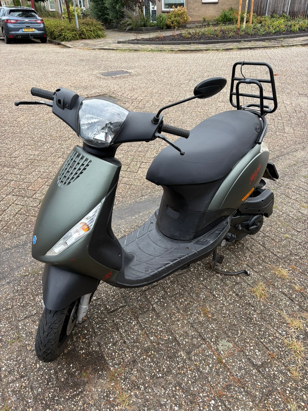 Piaggio zip snor 25 4t, Fietsen en Brommers, Ophalen, Piaggio, Gebruikt, Benzine