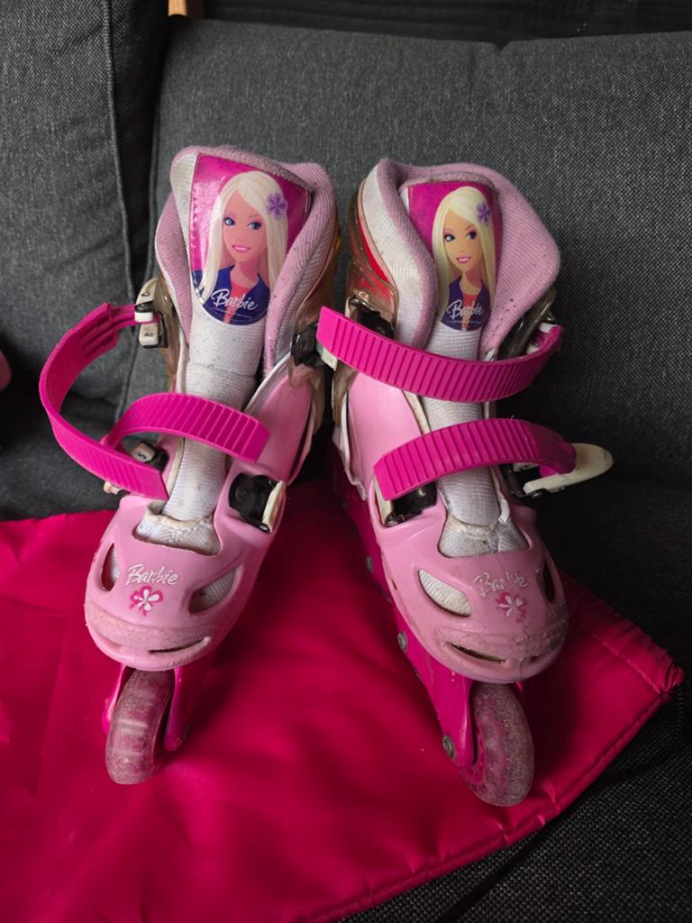 Barbie rolschaatsen verstelbaar maat 30-33, Ophalen of Verzenden, Verstelbaar, Gebruikt, Kinderen