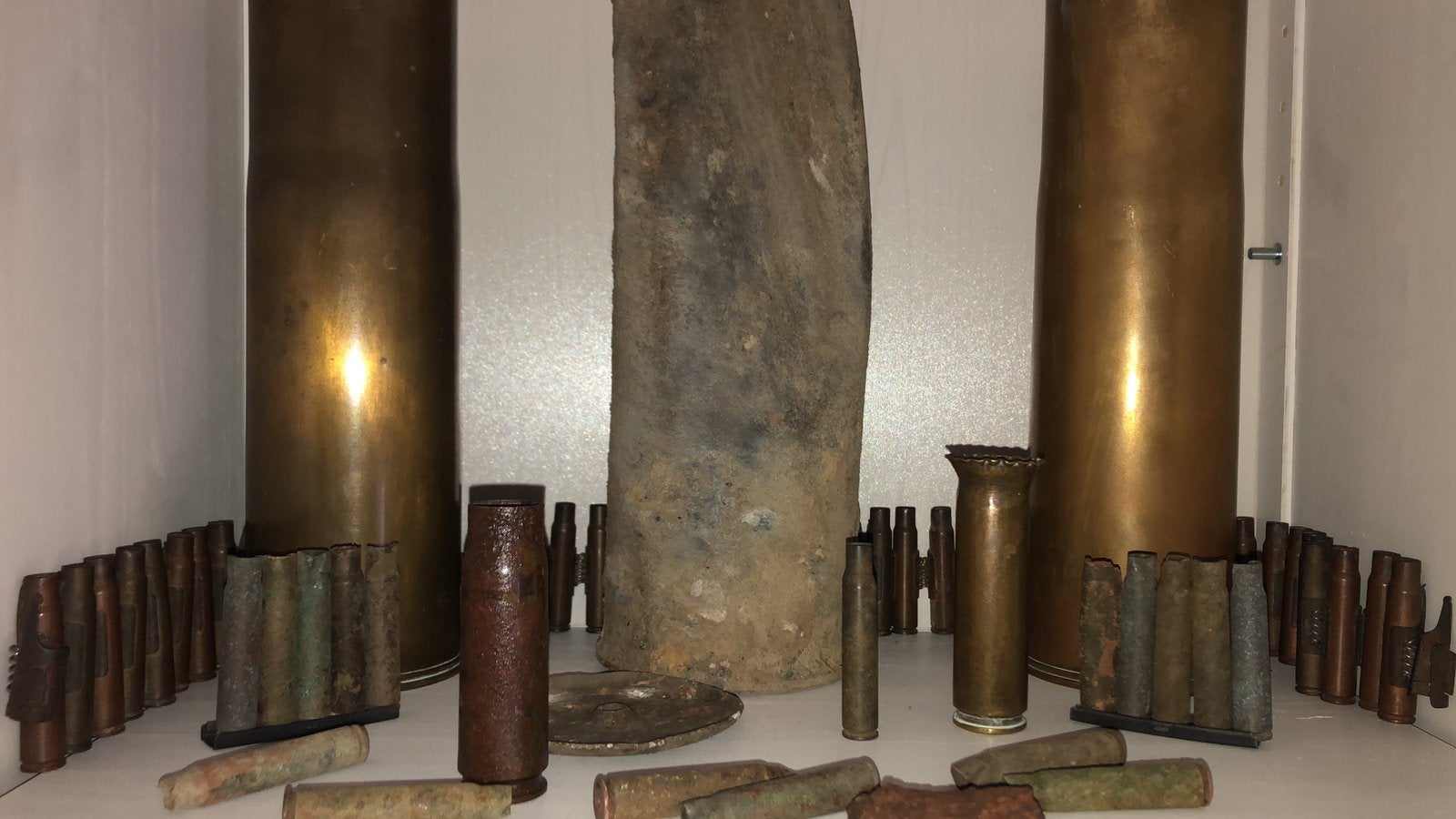 Ww2 hulzen gezocht, Ophalen of Verzenden, Hulzen of Bodemvondsten
