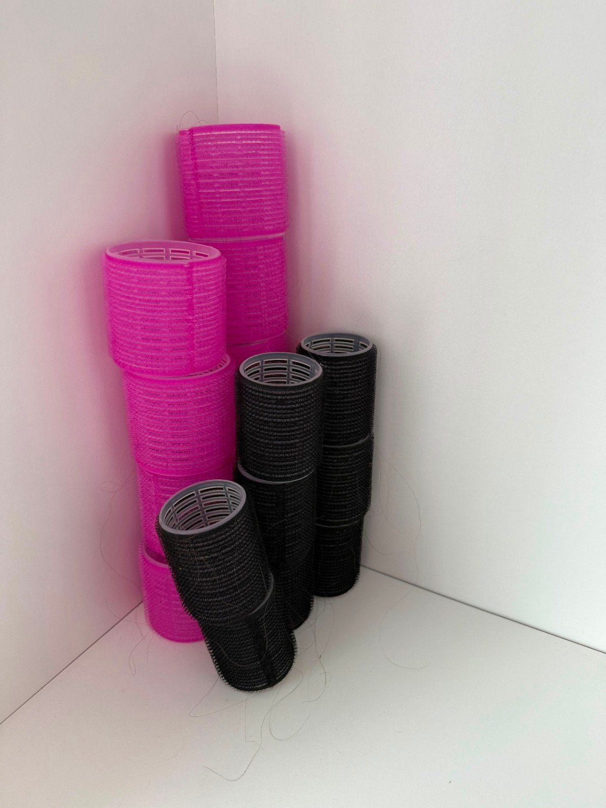 Haarrollers - Roze en Zwart, Sieraden, Tassen en Uiterlijk, Uiterlijk | Haarverzorging, Ophalen, Gebruikt, Overige typen