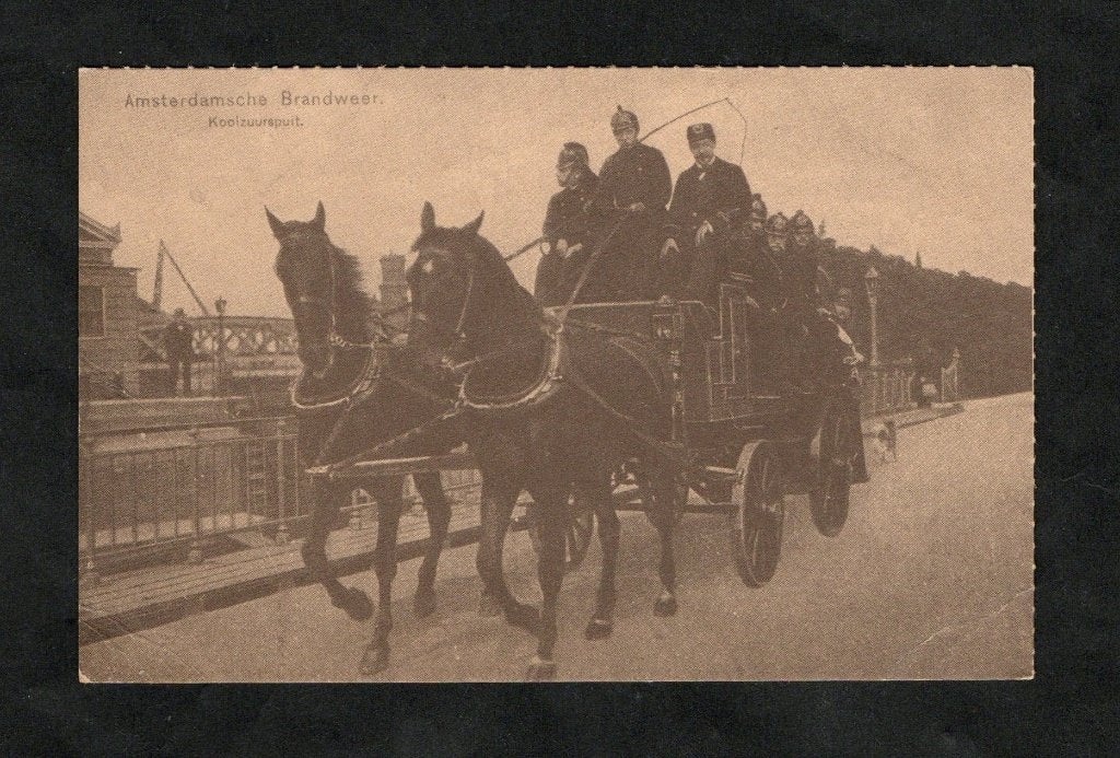 Amsterdam Amsterdamsche Brandweer Koolzuurspuit Paarden., Ophalen of Verzenden, Voor 1920, Ongelopen, Noord-Holland