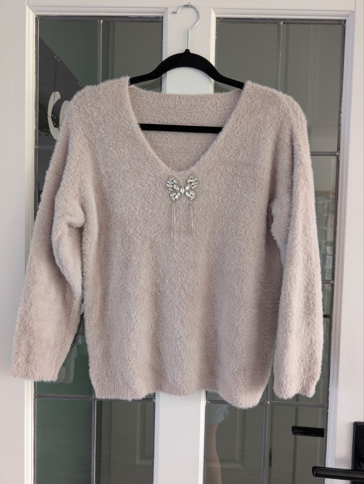 Zachte pluizige trui met vlinderdetail, Beige, Ophalen of Verzenden, Maat 36 (S), Onbekend