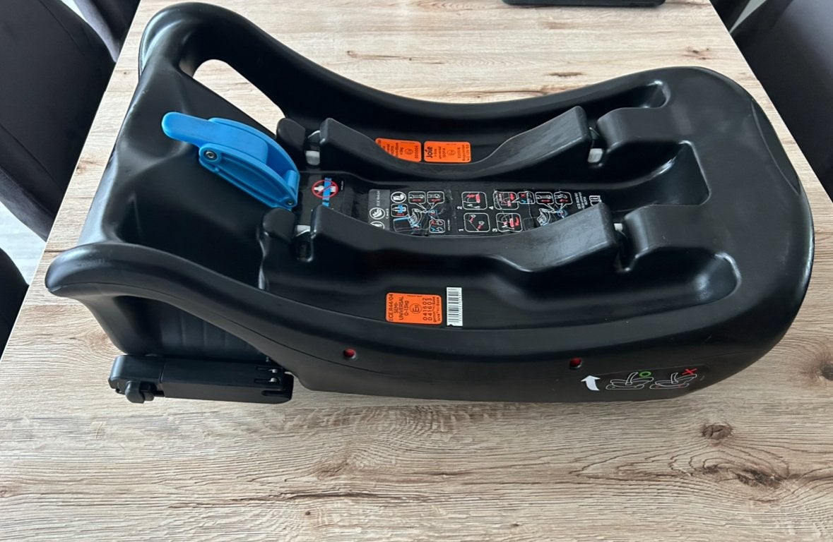 Universele isofix, Kinderen en Baby's, Autostoeltjes, Ophalen of Verzenden, Zo goed als nieuw
