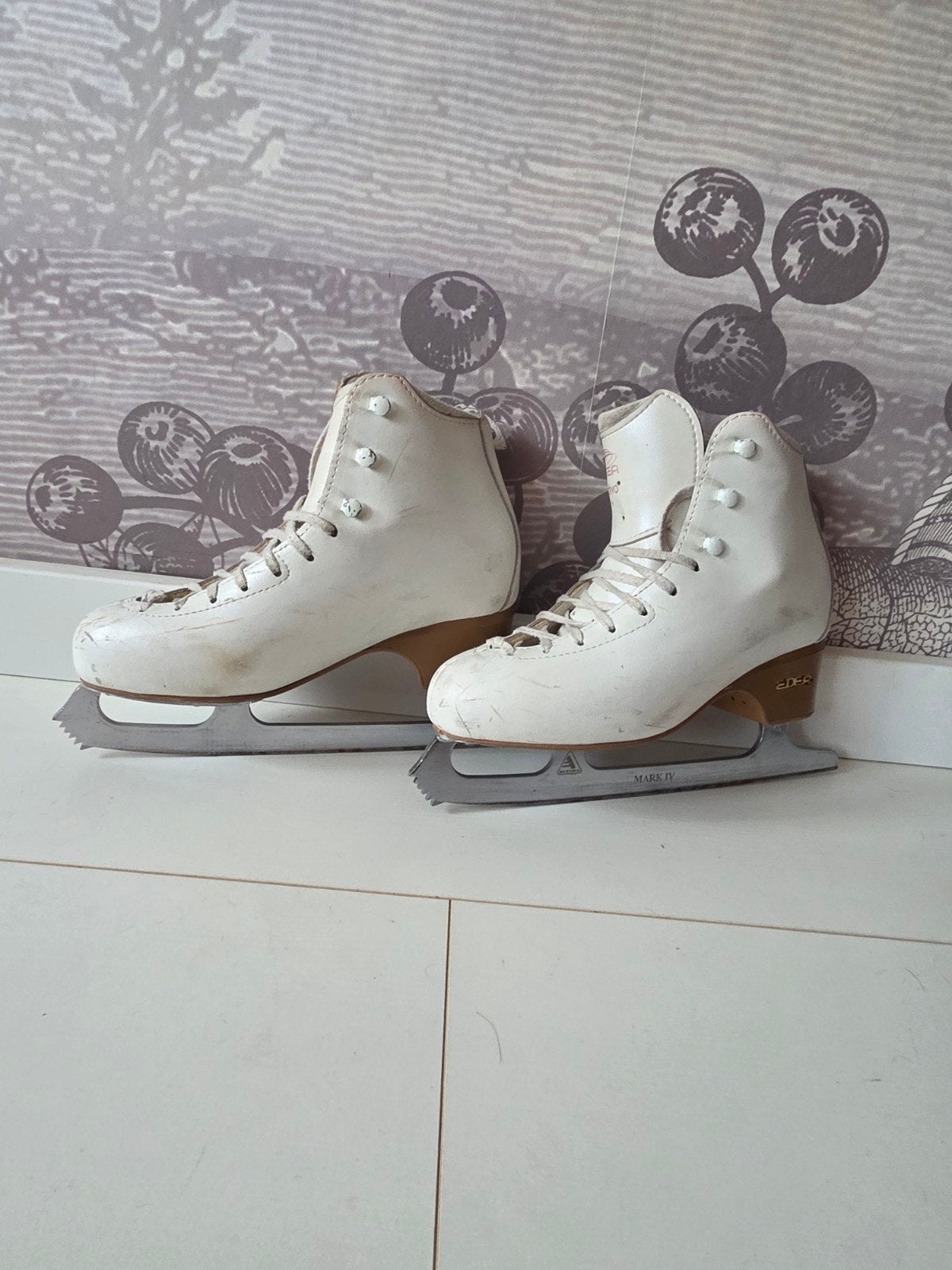 EDEA Motivo kunstschaatsen - Maat 255 (ca. 38.5 EU), Ophalen of Verzenden, Gebruikt, Kunstschaatsen, Overige merken