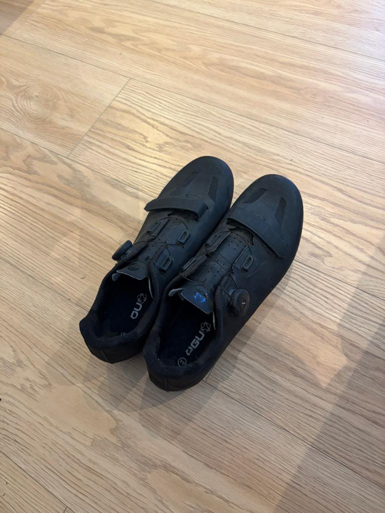 Agu Fietsschoenen maat 44 (met Shimano SPD plaatjes), Sport en Fitness, Ophalen, Gebruikt, Schoenen