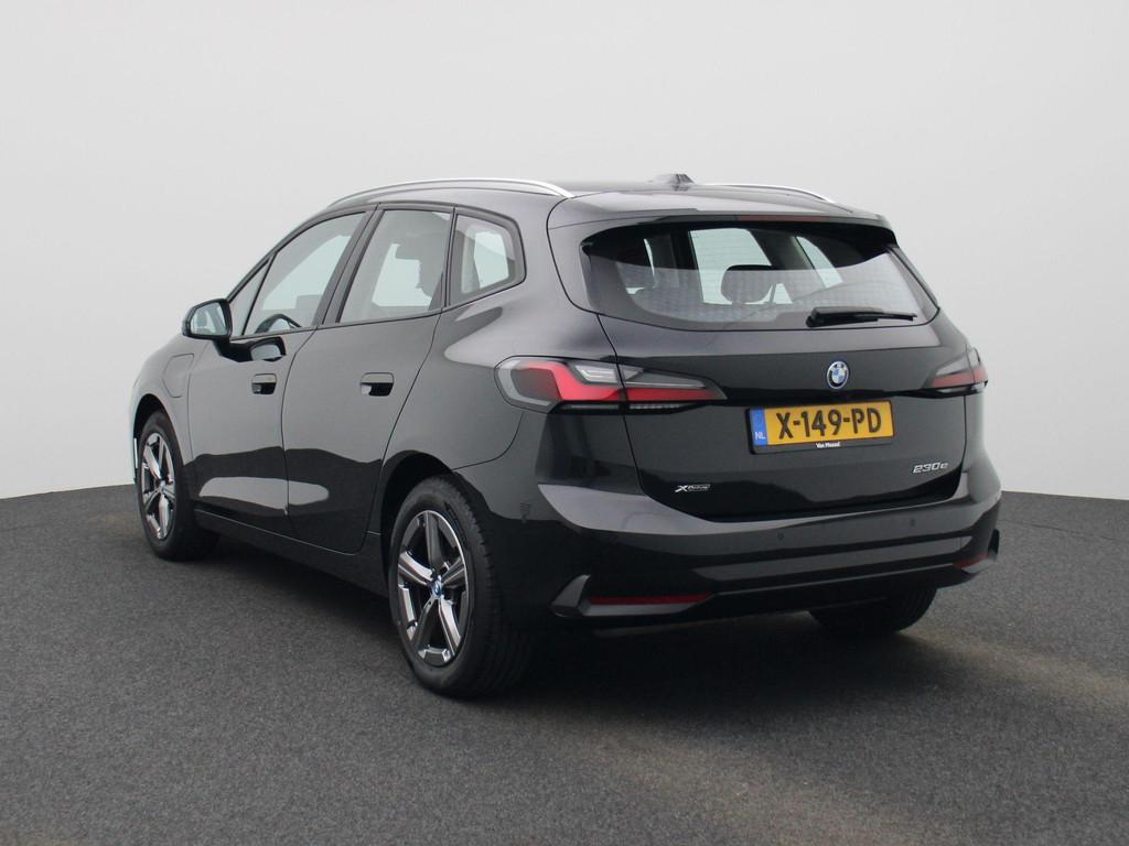 BMW 2-serie Active Tourer 230e xDrive | AUTOMAAT | TREKHAAK, Auto's, BMW, Automaat, 12 maanden, Stof, Gebruikt