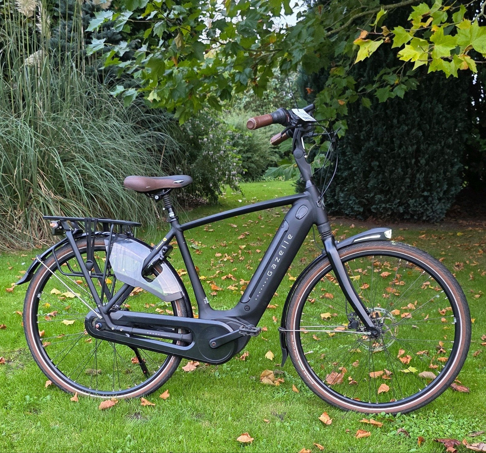 E-bike Gazelle Grenoble C8 HMB Connect N8 / 2023 / 996 km, Ophalen, Zo goed als nieuw, 51 tot 55 cm, 50 km per accu of meer