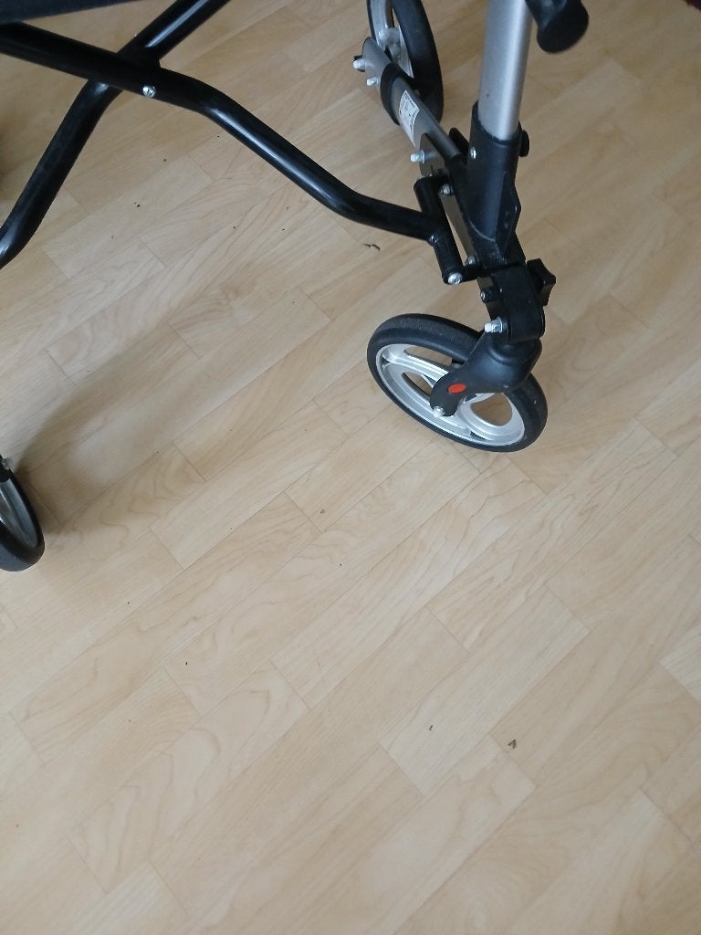 Rollator, Diversen, Ophalen, Opvouwbaar, Gebruikt