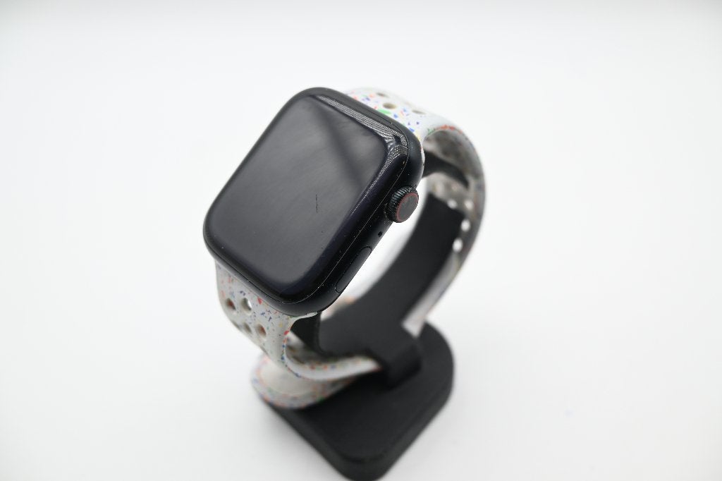 Apple Watch Serie 7 45mm Grijze band met doosje