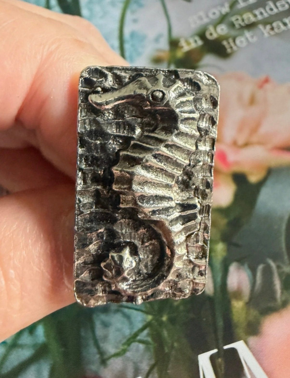 Zeepaard ring verstelbaar, Overige materialen, Ophalen of Verzenden, Zo goed als nieuw, 17 tot 18