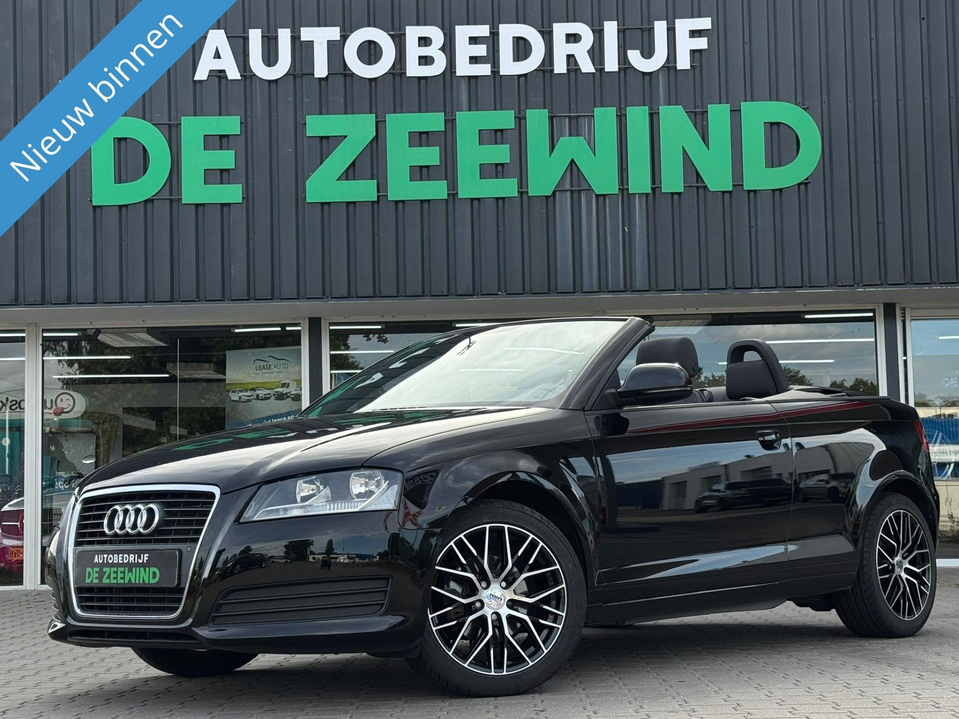 Audi A3 Cabriolet 1.6 Ambition Pro Line|apple carplay|Rijkla, Auto's, Audi, Gebruikt, 4 cilinders, 4 stoelen, Zwart
