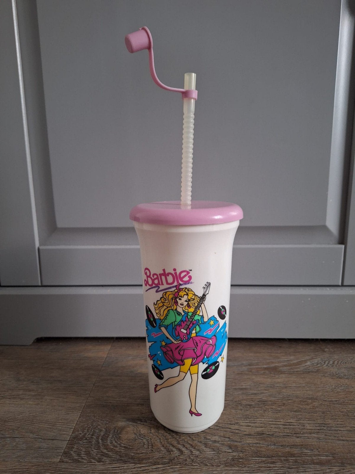 Vintage Barbie beker met rietje en deksel, Verzamelen, Ophalen of Verzenden, Zo goed als nieuw
