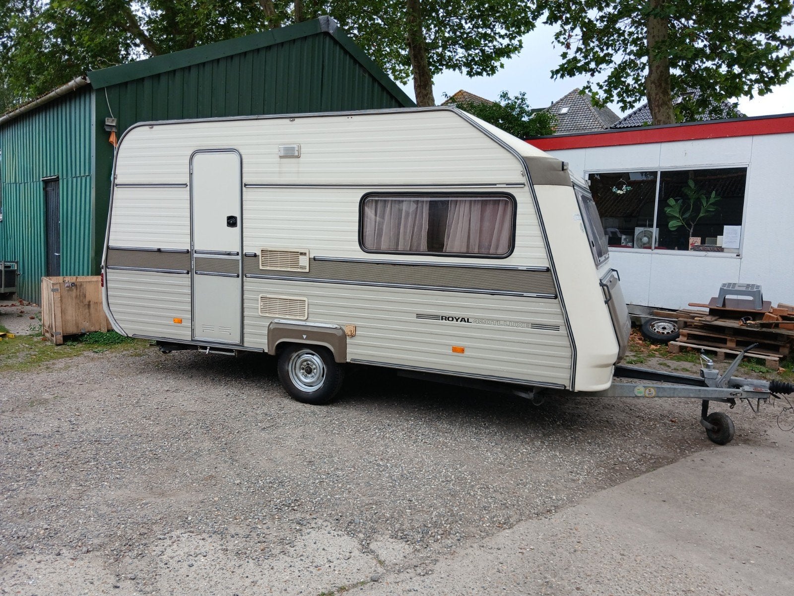 Avento royale 430TL DE LUXE. Et kenteken, Bedrijf, Treinzit, Lengtebed, Tot 4 meter