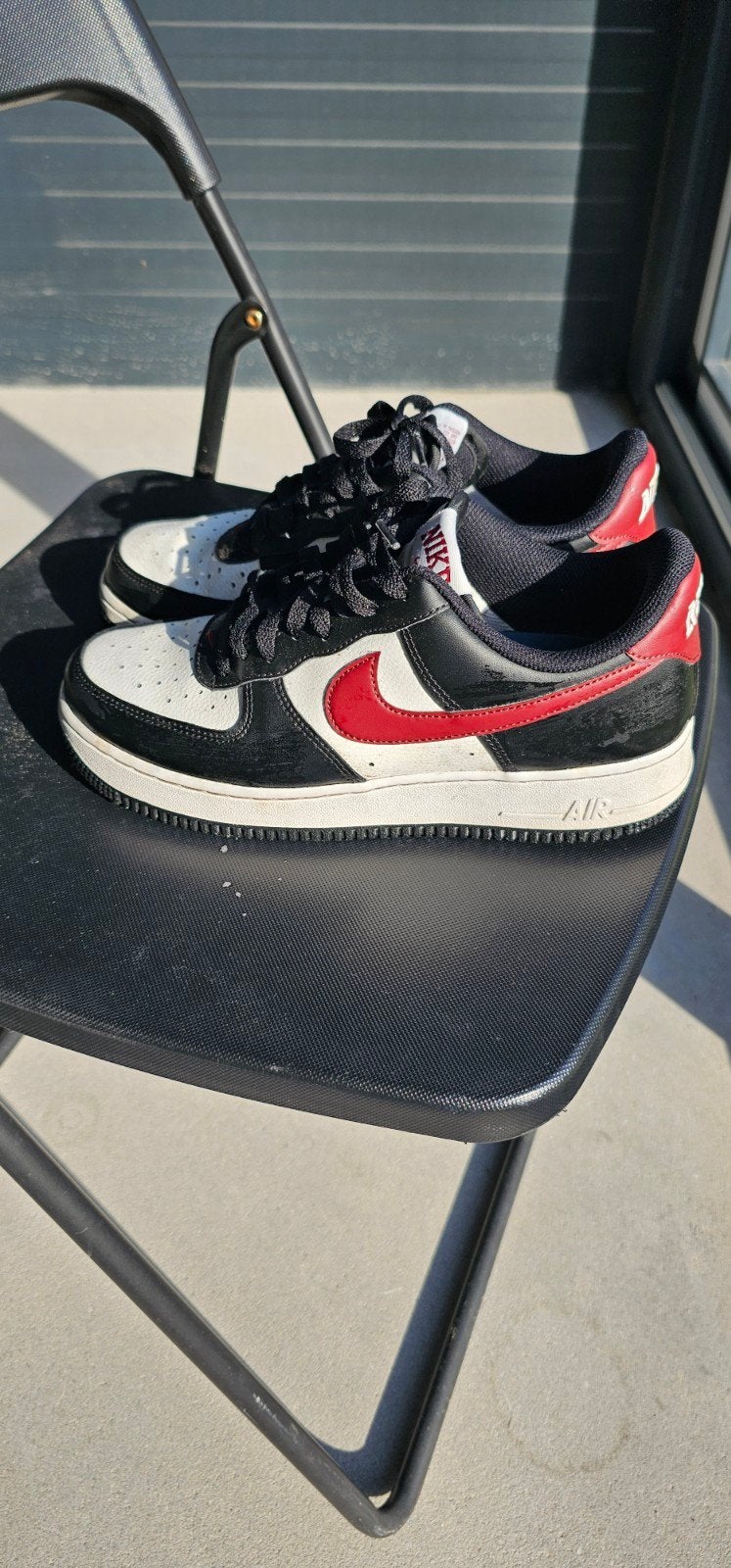 Nike Air Force 1 Low Zwart Rood Wit - Maat 41, Zwart, Nike, Ophalen of Verzenden, Sneakers of Gympen