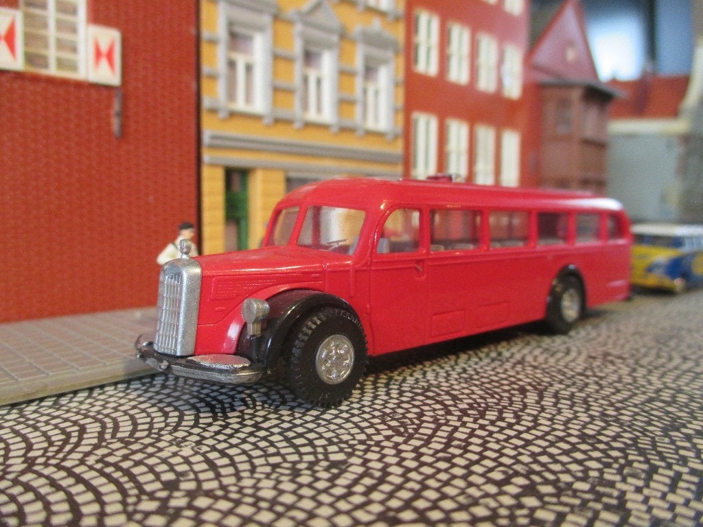 1950 Mercedes Benz O5000 - Brekina, Ophalen of Verzenden, Gebruikt, Bus of Vrachtwagen, Brekina