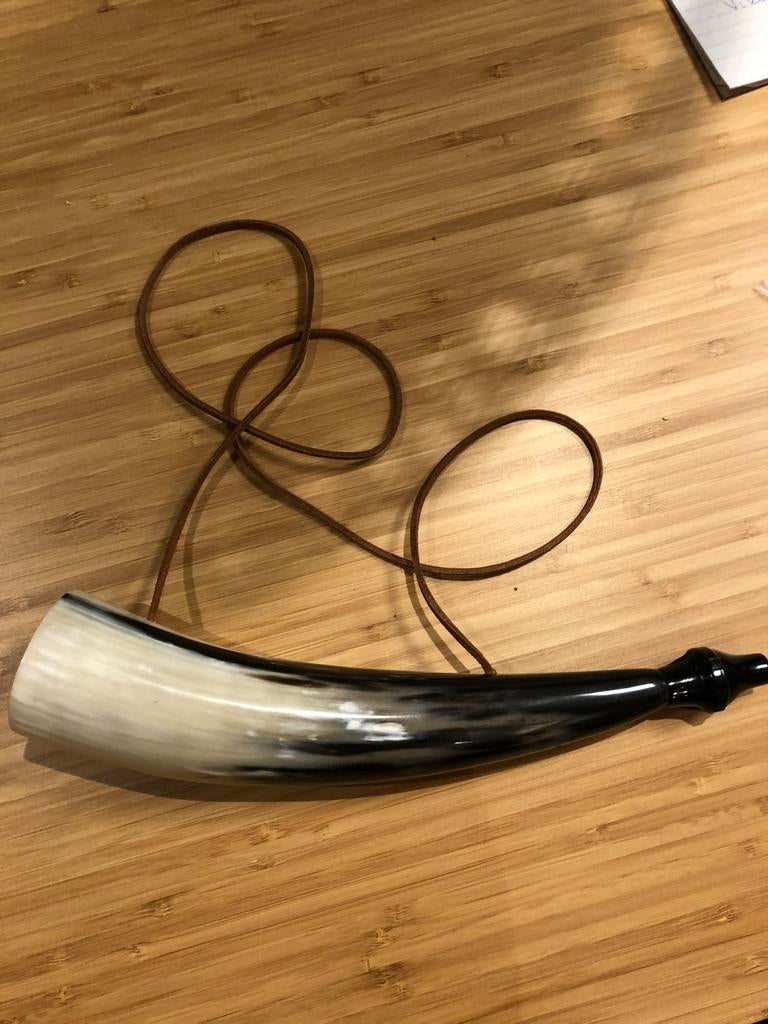 Koehoorn decoratie, Muziek en Instrumenten, Blaasinstrumenten | Hoorns, Ophalen, Gebruikt