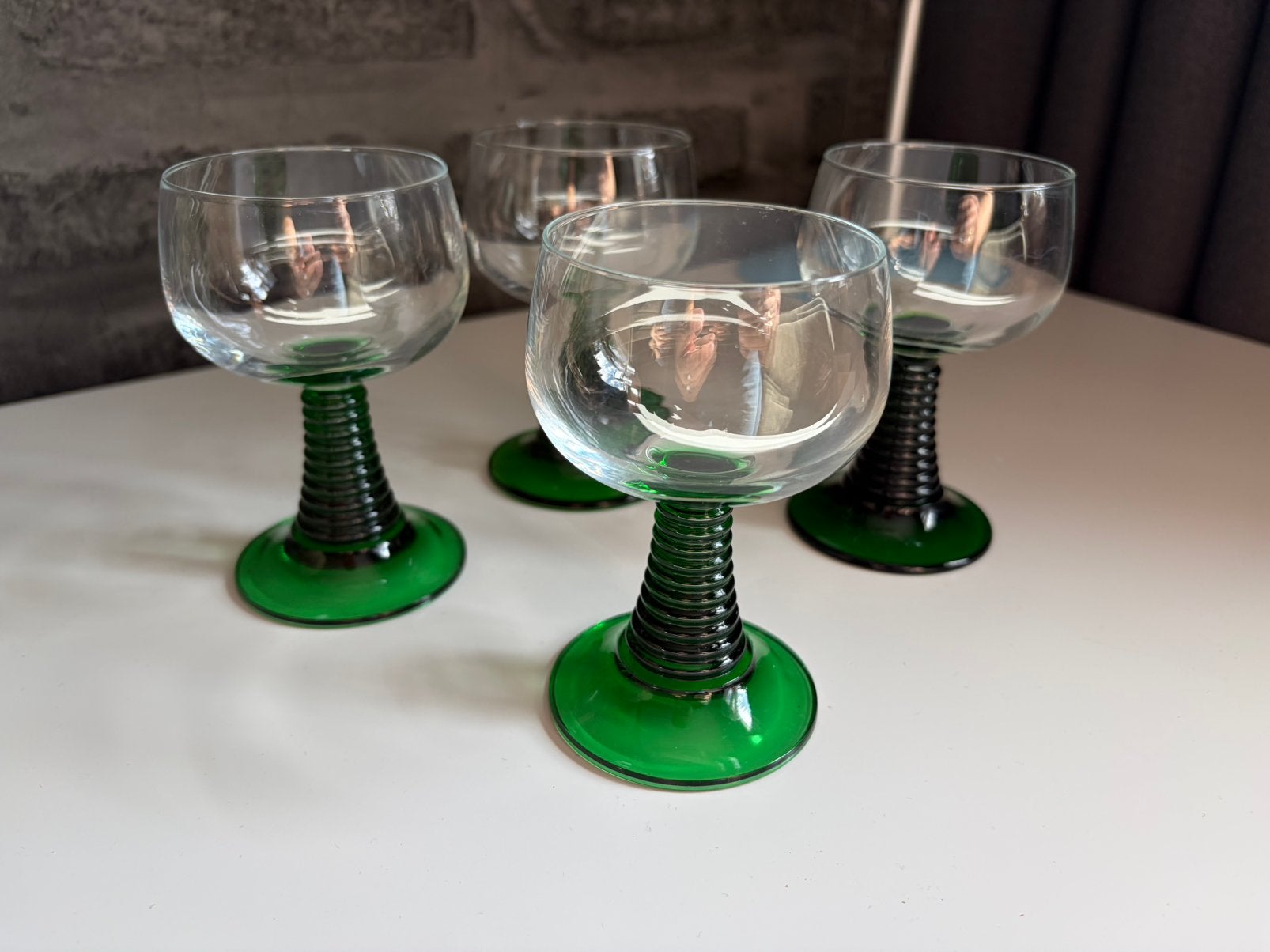 Set van 4 vintage Luminarc Rijnwijnglazen groen France, Glas of Glazen, Gebruikt, Overige merken, Vintage