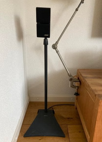 Vloerstandaards Vogels VLS120 voor Bose en Samsung., Gebruikt, Overige typen, Minder dan 60 watt, Ophalen